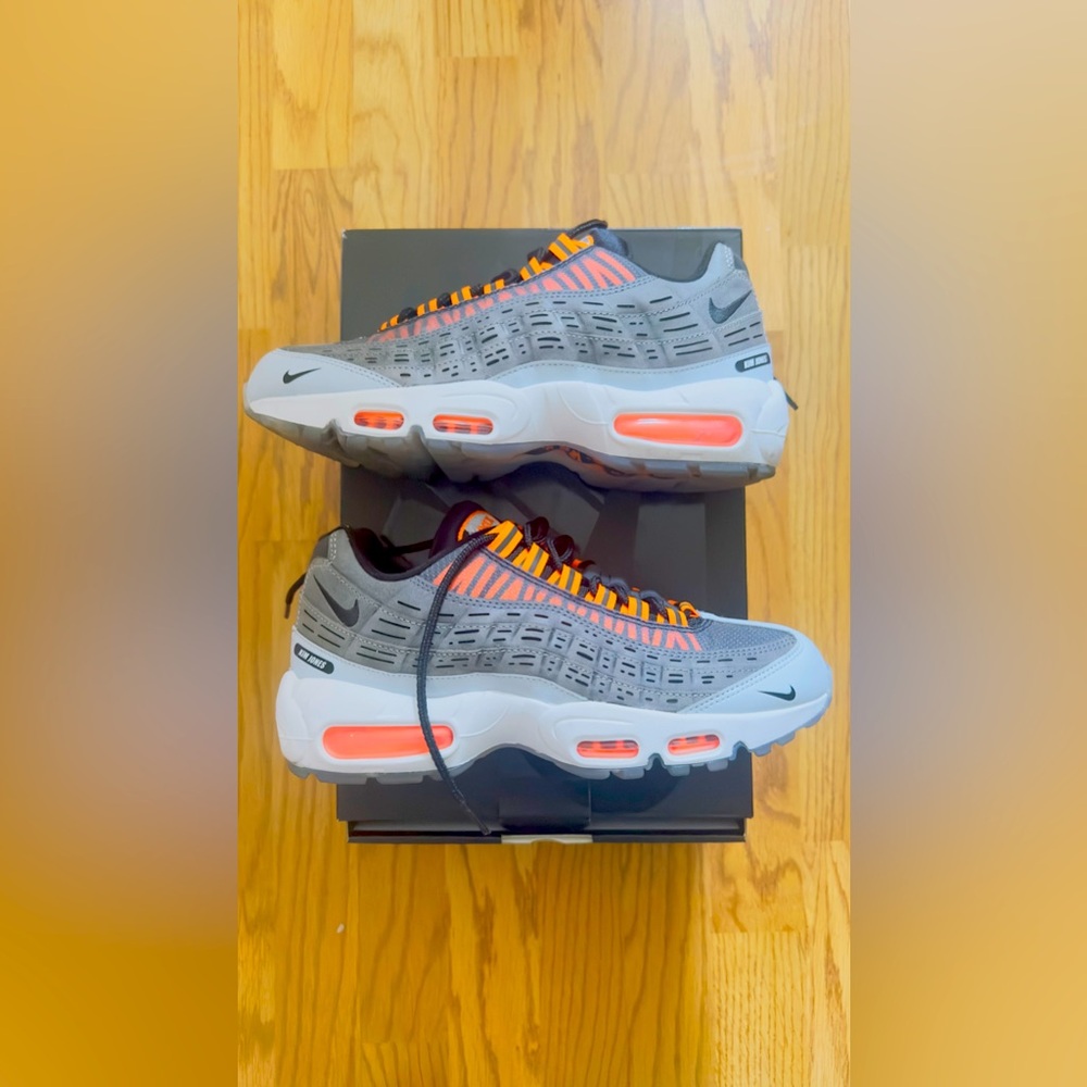 Nike Air Max 95 x Kim Jones | Size M7.5/W9 | Black-Orange-Dark Grey - Picture 2 of 5